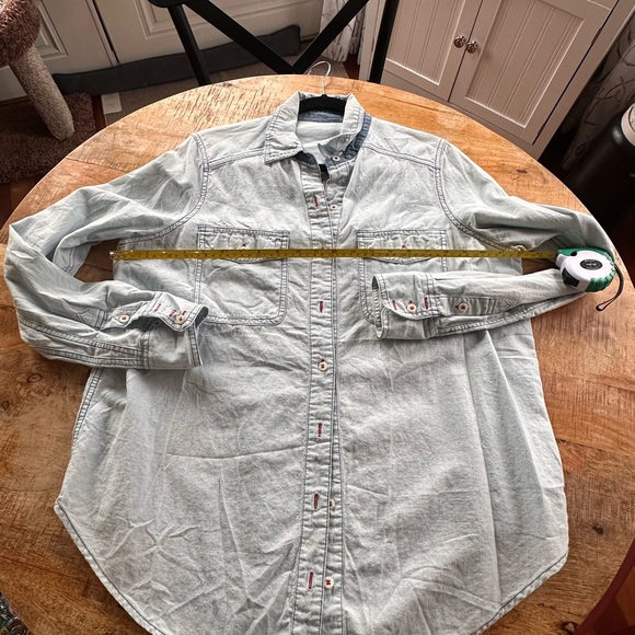 Urban Outfitters Light Gray Button Down Shirt - Picture 2 of 7